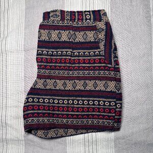 Waiwear embroidered shorts - size L